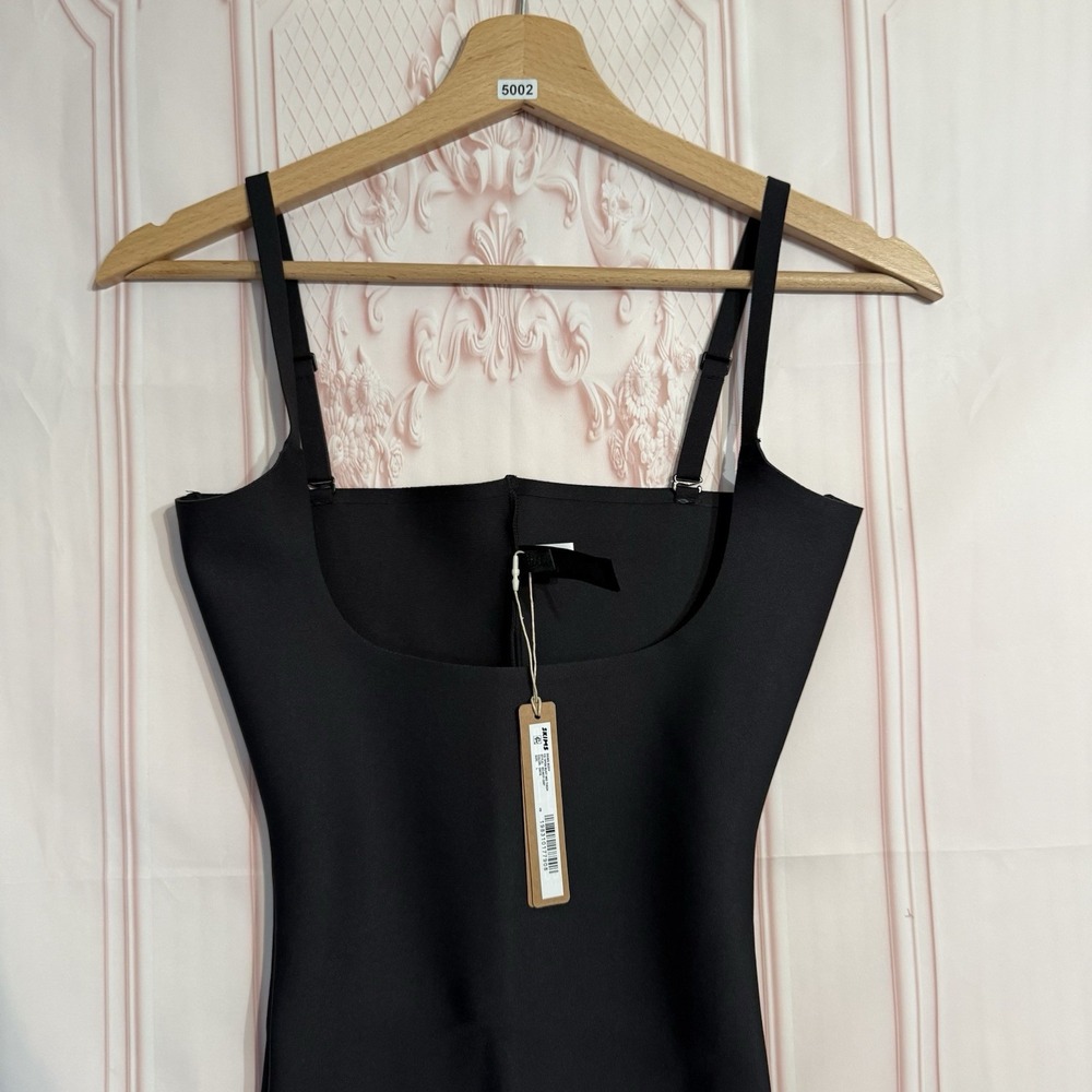 NWT SKIMS BODY ZONED OPEN BUST Mid Thigh BODYSUIT Onyx Black Size Large $88 - Picture 2 of 11